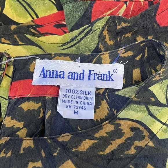 anna and frank silk floral button up blouse Size M - Picture 3 of 3